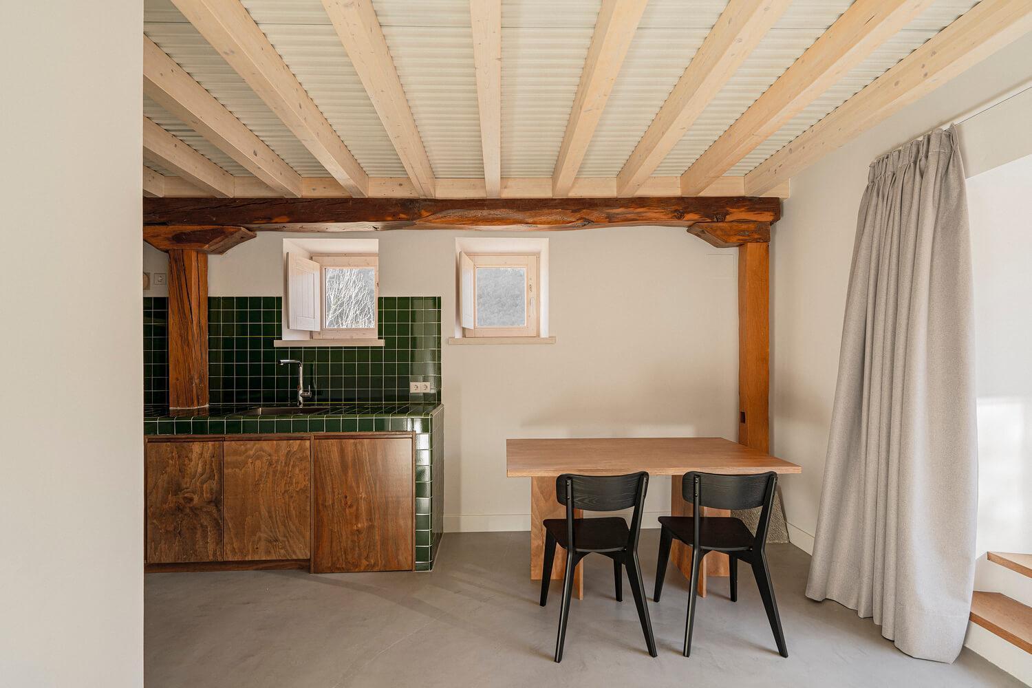 Apartamentos Luarna Mogrovejo エクステリア 写真